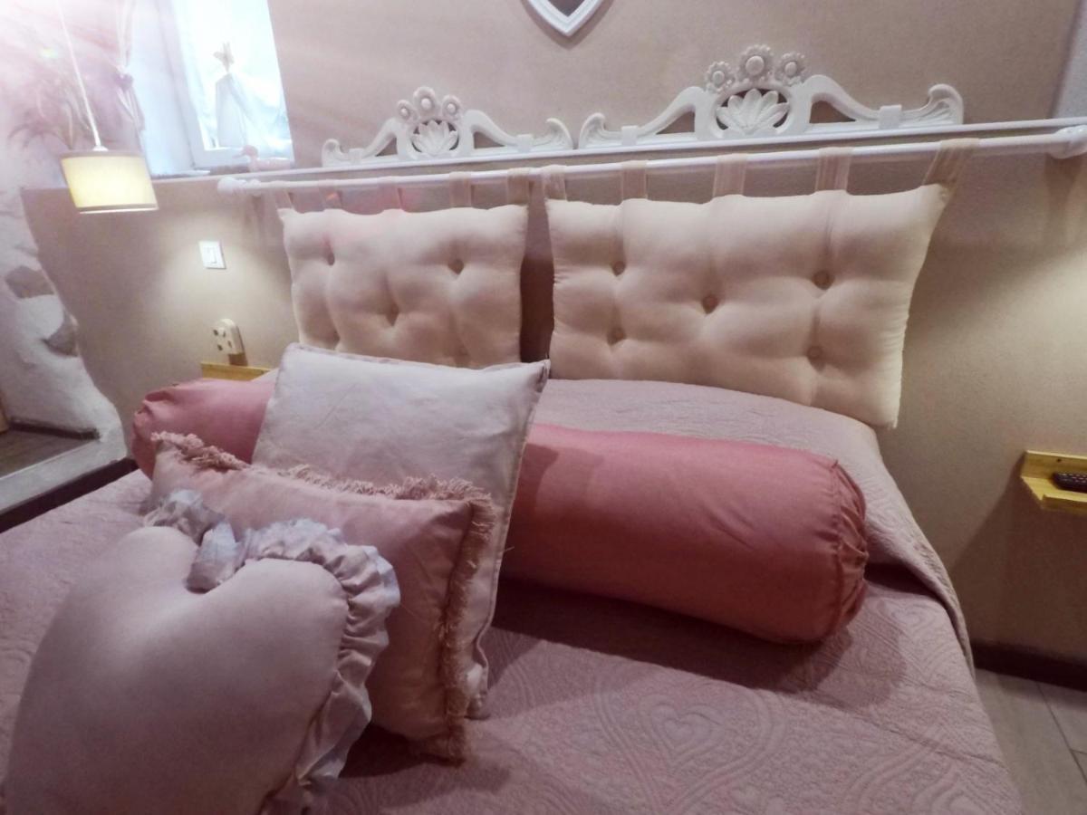 B&B La Casa Dei Cuori Millesimo Extérieur photo