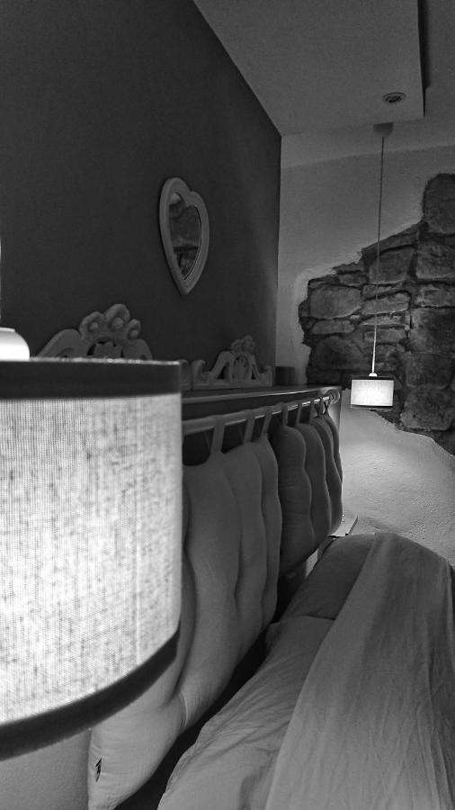 B&B La Casa Dei Cuori Millesimo Extérieur photo